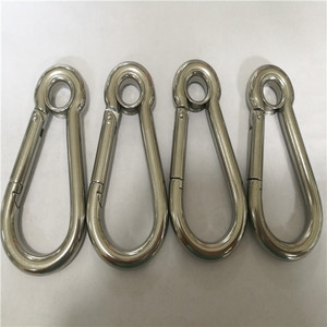 <span class=keywords><strong>Mousqueton</strong></span> <span class=keywords><strong>autobloquant</strong></span> DIN5299A en acier inoxydable avec oeillet finition unie - Product Image 1