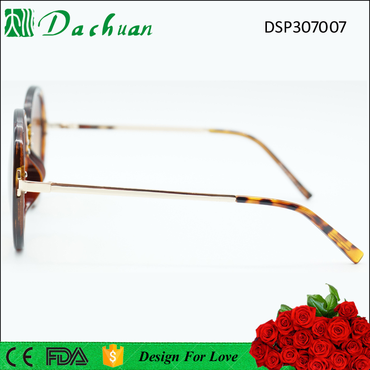 Ce FDA de Fashon caliente redondo forma linda del diseño réplica gafas de sol