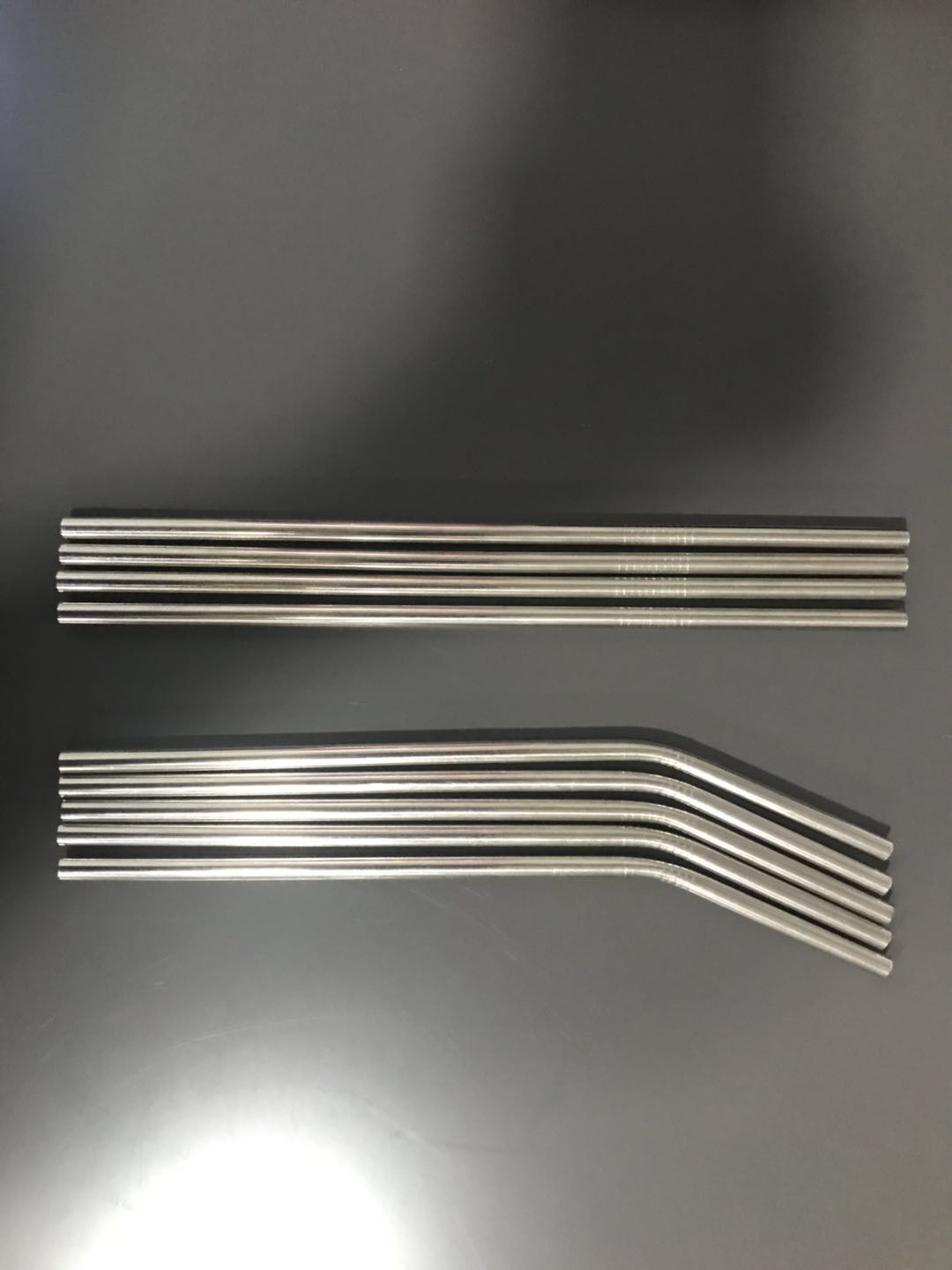 Cannuccia in acciaio inossidabile argentata da 6 mm x 21,5 cm ---- dritto