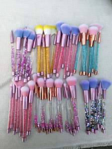 Set <span class=keywords><strong>de</strong></span> 7 Brochas <span class=keywords><strong>de</strong></span> <span class=keywords><strong>Maquillaje</strong></span> <span class=keywords><strong>de</strong></span> Cristal con Brillantina y Diamantes <span class=keywords><strong>de</strong></span> Imitación <span class=keywords><strong>de</strong></span> Marca Privada, Brochas Iluminadoras Profesionales - Product Image 6