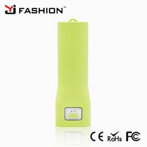 Meilleur vendeur Cadeaux Promotionnels 2600 mAh Power Bank Portable Chargeur Externe Batterie Pack avec torche LED <span class=keywords><strong>pour</strong></span> <span class=keywords><strong>iphone</strong></span> - Product Image 3