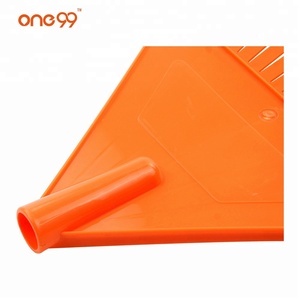Râteau à feuilles <span class=keywords><strong>de</strong></span> <span class=keywords><strong>jardin</strong></span> en plastique orange à 22 dents, grand triangle, One99 - Product Image 5