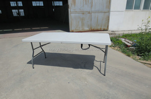 Mesa plegable de plástico para exteriores, mesa plegable con soporte sólido, <span class=keywords><strong>5</strong></span> pies, 152cm