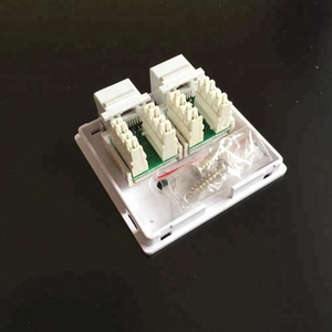 Category 5e UTP Dual Port Treo Tường Box với Keystone Jack - Product Image 3