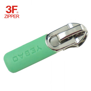 Silicon Cao Su Puller Dây Kéo Thanh Trượt cho áo khoác thể thao - Product Image 1