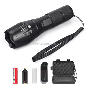 <span class=keywords><strong>Torcia</strong></span> LED 10W con Zoom, 100.000 Lumen, Dimmerabile, Impermeabile, Design in Alluminio per Campeggio - Product Image 6
