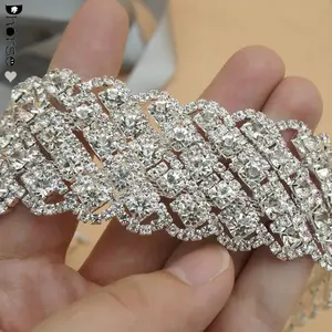 3,5 cm de lujo de 5 filas de diamantes de imitación sueltos de la cadena de la taza de cristal de Trim