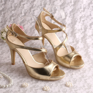 <span class=keywords><strong>Sandali</strong></span> <span class=keywords><strong>Argento</strong></span> da Festa per Matrimonio <span class=keywords><strong>con</strong></span> <span class=keywords><strong>Tacco</strong></span> <span class=keywords><strong>Alto</strong></span> - Product Image 3