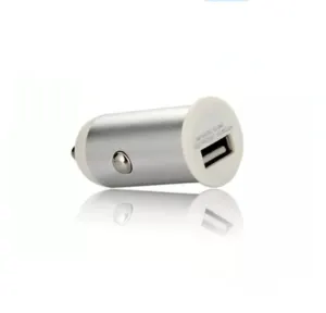 Grosir Logam Portabel Warna-warni Universal USB Tunggal Aksesori Ponsel Cepat Charger Mobil Pengisian Cepat