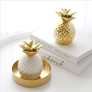 Alcancía nórdica divertida única de alta calidad al por mayor, hucha de piña dorada para decoración del hogar - Product Image 4