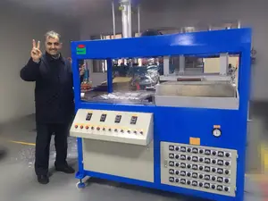Fabrik preis halbautomat ische Vakuum-Kunststoff-Tiefzieh maschine für Blister verpackung