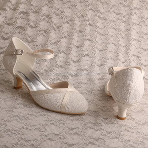 <span class=keywords><strong>Scarpe</strong></span> da <span class=keywords><strong>Sposa</strong></span> con Tacco Basso e Robusto - Product Image 2