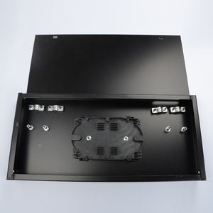 Panel de Conexión de Fibra Óptica ODF Metálico de 24 Puertos, 1U, SC Dúplex, 48 Núcleos, para Montaje en Rack, LUI FMS - Product Image 4