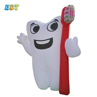 Dent gonflable géante avec modèle de brosse à dents pour la publicité / Ballon dentaire gonflable extérieur pour la promotion
