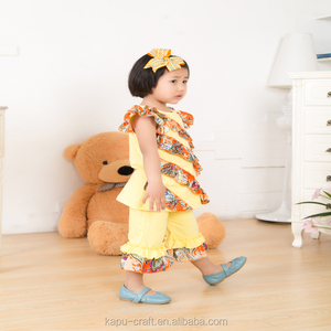 2015 neues design Boutique säugling <span class=keywords><strong>outfits</strong></span>, kichern Mond Remakes großhandel rüsche hose