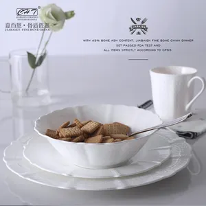 Indonesia vendita calda 16 pz fine bone china stoviglie in ceramica nomi di marca made in china
