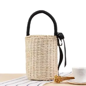 Bolso de paja de rafia, cesta de paja de rafia de verano, cadena negra