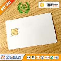 Tarjetas IC de contacto RFID personalizadas 4428 4442 Chip PVC tarjetas inteligentes en blanco al por mayor interfaz dual JAVA tarjeta con Chip en blanco con magnético