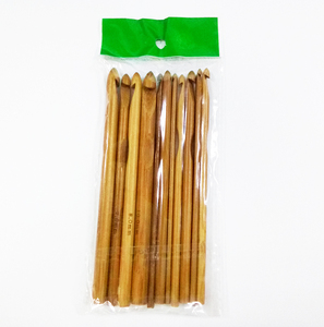 Ensemble de 12 aiguilles <span class=keywords><strong>à</strong></span> <span class=keywords><strong>tricoter</strong></span> <span class=keywords><strong>en</strong></span> <span class=keywords><strong>bambou</strong></span> carbonisé de tailles assorties et de crochets <span class=keywords><strong>en</strong></span> bois crochet <span class=keywords><strong>en</strong></span> <span class=keywords><strong>bambou</strong></span> pour travaux d'<span class=keywords><strong>aiguille</strong></span> vente <span class=keywords><strong>en</strong></span> gros - Product Image 6