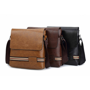 Bolsa de Mensajero de Cuero <span class=keywords><strong>Negra</strong></span> Personalizada para <span class=keywords><strong>Hombre</strong></span>, Diseño Moderno y Elegante, Marcas Nuevas, Hecha de Material PU - Product Image 4