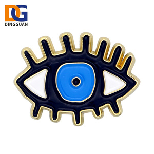 شارات معدنية ثلاثية الأبعاد عالية الجودة بتصميم وشعار مخصص - Product Image 4