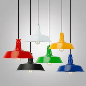 سعر جيد الملونة تصميم بسيط الألومنيوم تعليق ضوء مكتب مصباح صناعي على شكل قلادة