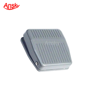 Interrupteur à pédale électrique momentané en plastique Ansky, bouton de panique au pied - Product Image 2