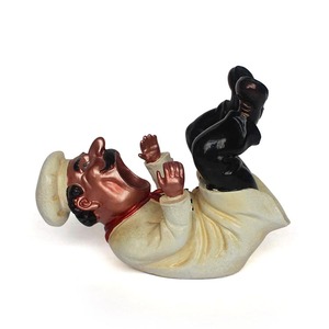 Resina artesanía estilo jefe estatuilla del Polyresin estante del vino para <span class=keywords><strong>la</strong></span> decoración de <span class=keywords><strong>la</strong></span> tabla - Product Image 1