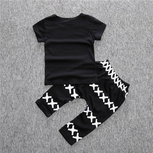 Set di <span class=keywords><strong>Abbigliamento</strong></span> Estivo per Neonati, Completo Bambino con Stampa Cartoon, Maglietta e Pantaloni Neri alla Moda, 0-34 Anni - Product Image 4