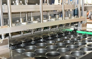 Machine multifonctionnelle pour la fabrication de gâteaux Pulvérisateur d'huile automatique Déposant la pâte Formant la machine Injecteur de crème Dépissure Machine à gâteaux - Product Image 5