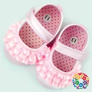 ¡Venta caliente! De color rosa con volantes de algodón de bebé niña cuna Zapatos flor impresa niño infantil suela suave para bebé niña tamaño 0-12m