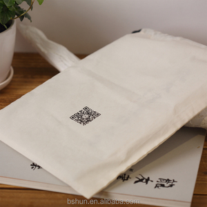 Pochette de protection pour <span class=keywords><strong>livre</strong></span> en tissu de coton non blanchi avec logo personnalisé - Product Image 3