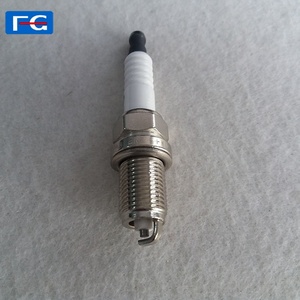 Precio al por mayor 90919-01192 <span class=keywords><strong>K16TR11</strong></span> 2 electrodos Auto bujías para piezas de automóviles motor bujía japonesa 9091901192 <span class=keywords><strong>K16TR11</strong></span> - Product Image 1