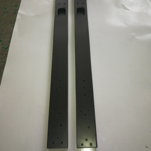 Profilés en fibre de carbone de bonne qualité <span class=keywords><strong>Tube</strong></span> <span class=keywords><strong>CFRP</strong></span> 3K - Product Image 3