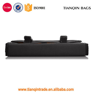 Estuche de aseo resistente a las <span class=keywords><strong>manchas</strong></span>, bolsa de <span class=keywords><strong>maquillaje</strong></span> con gancho de pared para almacenamiento, estilo empresarial - Product Image 4