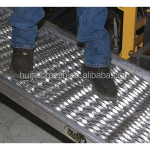 Sicherheits-rutsch festes perforiertes Stahlgitter für Treppenstufen Kunden spezifisches Schneiden Biegen Schweißen Verarbeitung dienste - Product Image 5