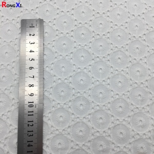 Tela de Encaje Voile Bordado Inglés con Ojales Blancos, de Algodón <span class=keywords><strong>Lyocell</strong></span> Pulido de 210 g/m², Marca Rxf0506, Nueva - Product Image 3