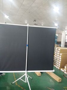 Pantalla de Proyección de 72 Pulgadas 4:3 con Soporte de Trípode Móvil - Product Image 5