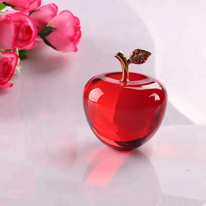 Günstige heißer verkauf personalisierte kristall geschenk, handwerk, klar farbe kristall apple souvenirs
