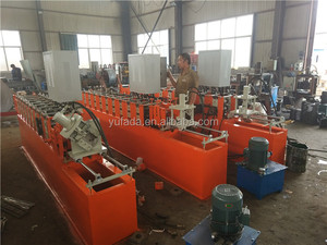 Kim loại thép tấm ánh sáng đo Keel <span class=keywords><strong>C</strong></span> Loại kim loại <span class=keywords><strong>Stud</strong></span> và theo dõi gó<span class=keywords><strong>c</strong></span> ngói kênh cuộn hình thành máy làm - Product Image 4