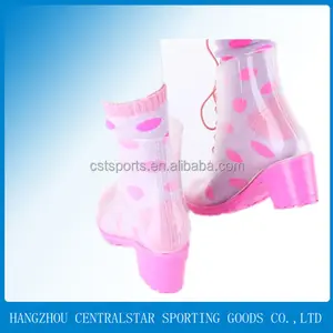 Pvc transparente da mulher botas de plástico cor de rosa