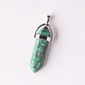 자연 크리스탈 기하학 오라 곤충 모양 석영 목걸이 크리스탈 펜던트 - Product Image 3