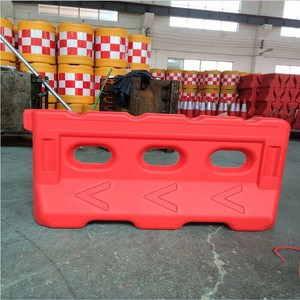 Personalizada plástico llena de agua tráfico caballo del agua de seguridad vial barricada con cinta reflectante - Product Image 5