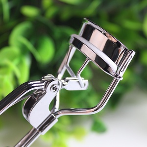 Melason Vente en gros Nouvel arrivage <span class=keywords><strong>de</strong></span> <span class=keywords><strong>cils</strong></span> en acier inoxydable <span class=keywords><strong>de</strong></span> marque privée Outils <span class=keywords><strong>de</strong></span> recourbe-<span class=keywords><strong>cils</strong></span> naturels Faux <span class=keywords><strong>cils</strong></span> à friser - Product Image 4