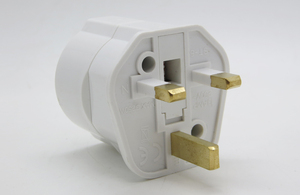 Adaptateur secteur Schuko/Allemagne/<span class=keywords><strong>France</strong></span>/<span class=keywords><strong>Corée</strong></span> <span class=keywords><strong>du</strong></span> <span class=keywords><strong>Sud</strong></span> vers Royaume-Uni avec fusible - Product Image 5