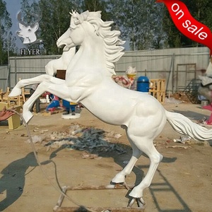 Nhựa ngoài trời bức tượng động vật cuộc sống sizebifiberglass đứng bức tượng ngựa để bán - Product Image 4