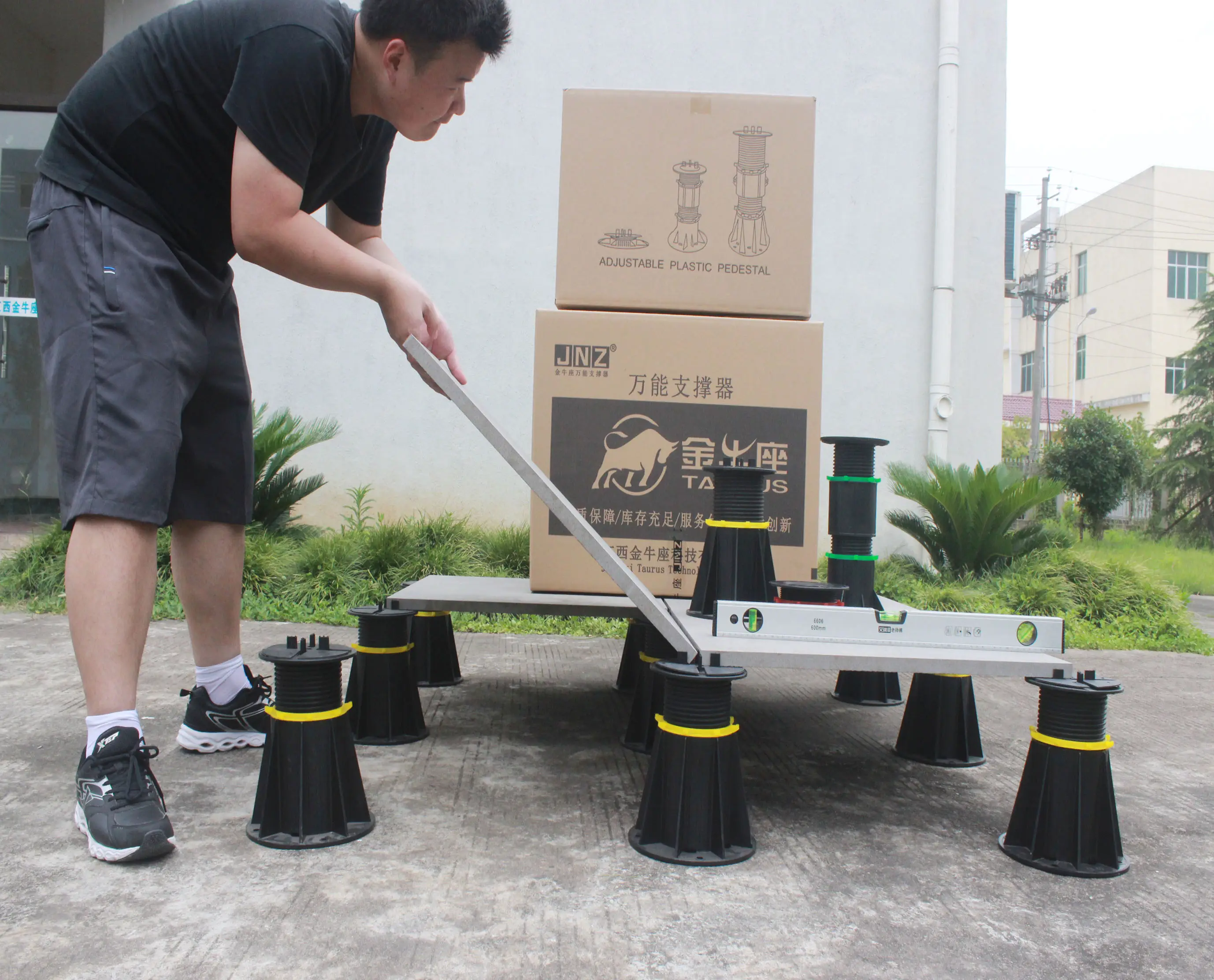 JNZ-pedestal de plástico ajustable para cubierta y pavimento, precio bajo