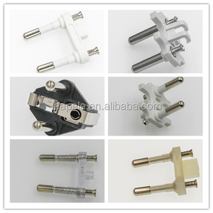 Inserción de enchufe italiano IT-105, CEI, 4,0 MM, 10A, 2 pines, 2 polos, 2 clavijas, semiaislado - Product Image 6