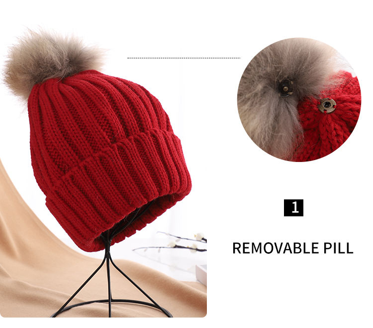 Fausse fourrure rouge