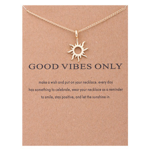 Collane e Ciondoli Moda Color Oro con Scritta 'Good Vibes Only Sun' per Gioielli da Donna - Product Image 1